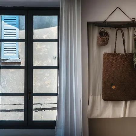 Apartamento Il Nido Tra Le Mura - By Myhomeincomo
